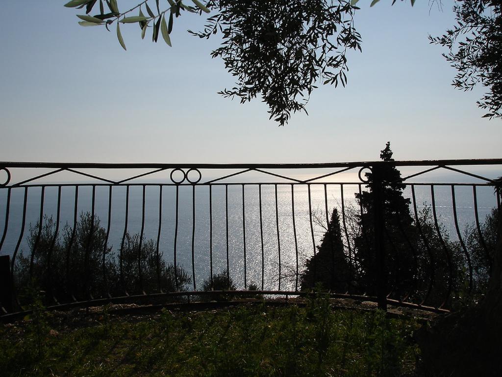 Villa Imperia إمبيريا الغرفة الصورة